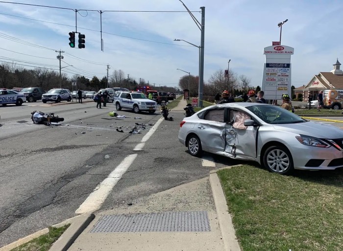 Crash miller motorcyclist patch injured seriously Accident on 25a miller place today