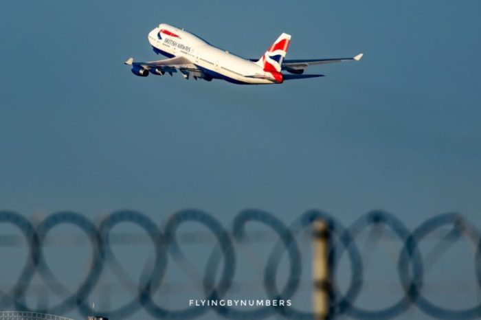 How high do commercial planes fly