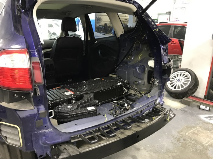 Leased car in accident