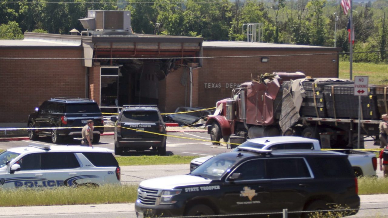 Brenham woman killed in two-vehicle crash on US 290 Brenham news accident today