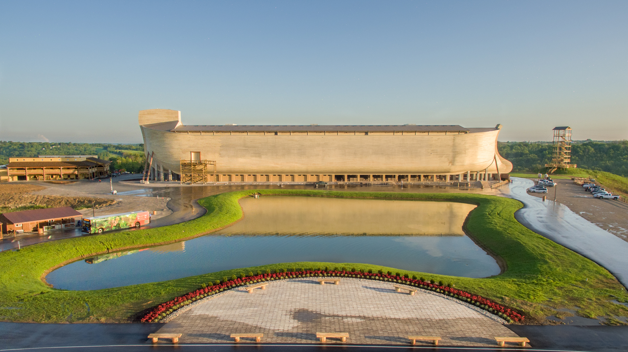 Is the ark encounter air conditioned