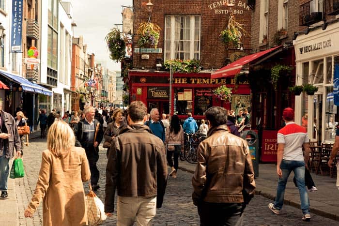 How to call ireland from us