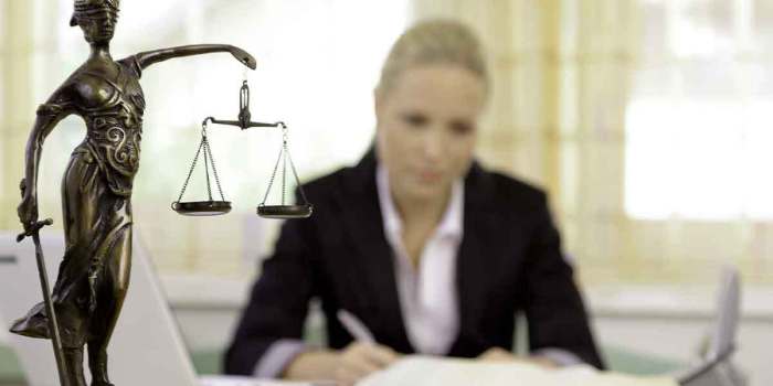 Wills and estate lawyers near me