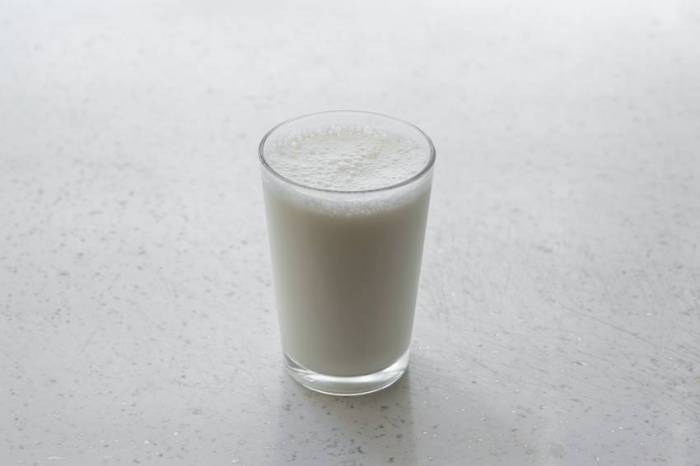 How many scoops of formula for 6 oz