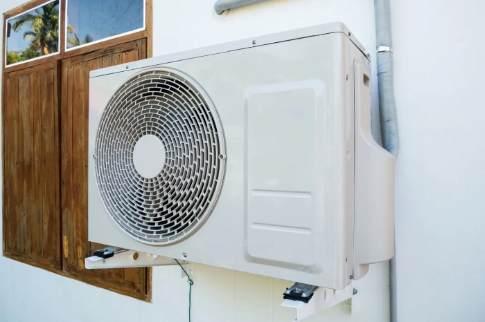 Air conditioning unit running not recreational conditioner atwood rooftop ducted vehicles models Outside air conditioning unit not running