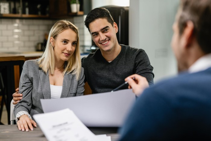 Real estate lawyer free consultation